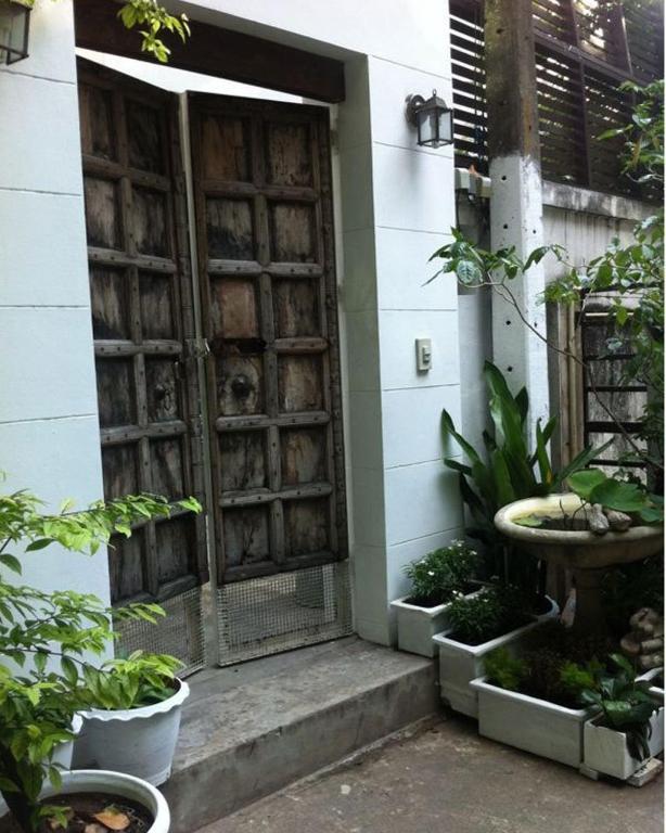 Littlest Guesthouse Bangkok Buitenkant foto